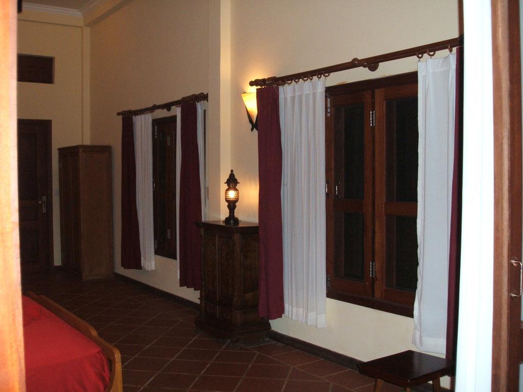Green Plateau Lodge Banlung Rum bild