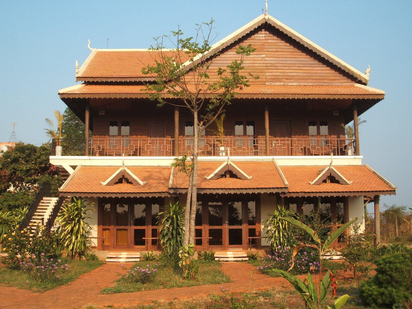 Green Plateau Lodge Banlung Exteriör bild