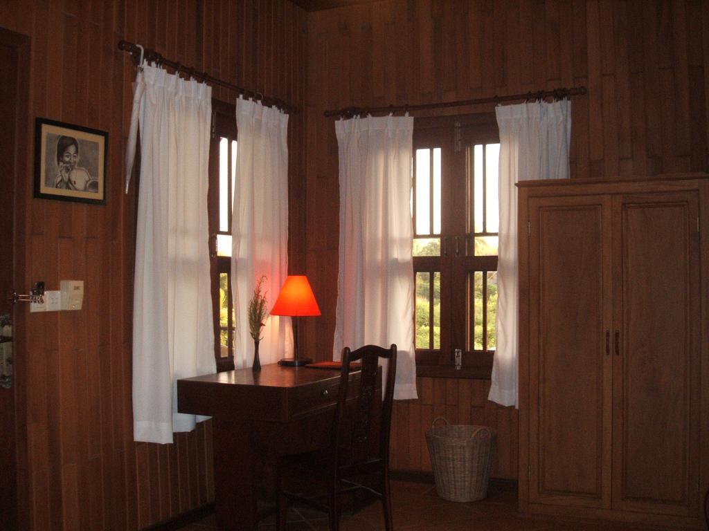 Green Plateau Lodge Banlung Exteriör bild