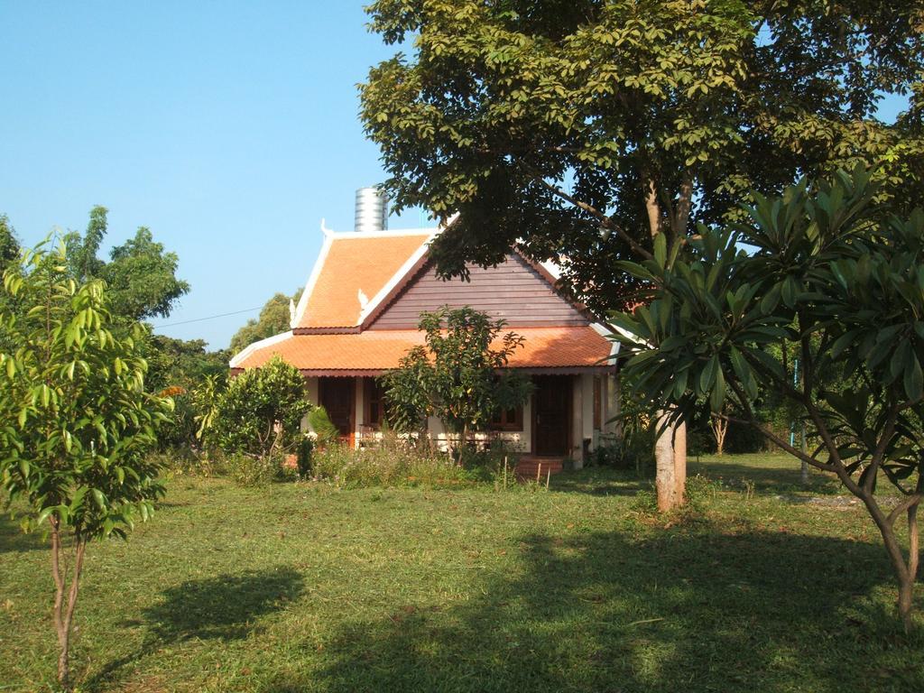 Green Plateau Lodge Banlung Exteriör bild